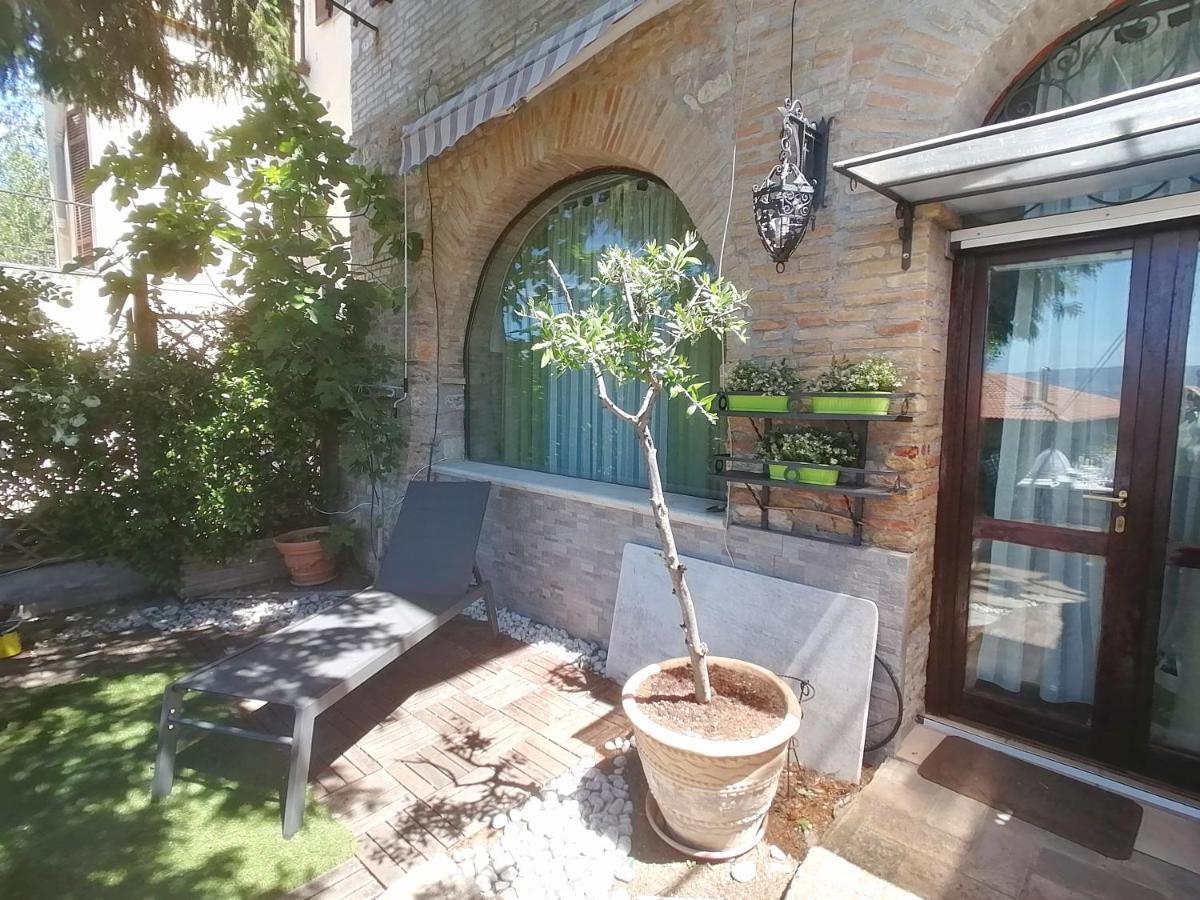 Assisi Garden Suite Екстер'єр фото